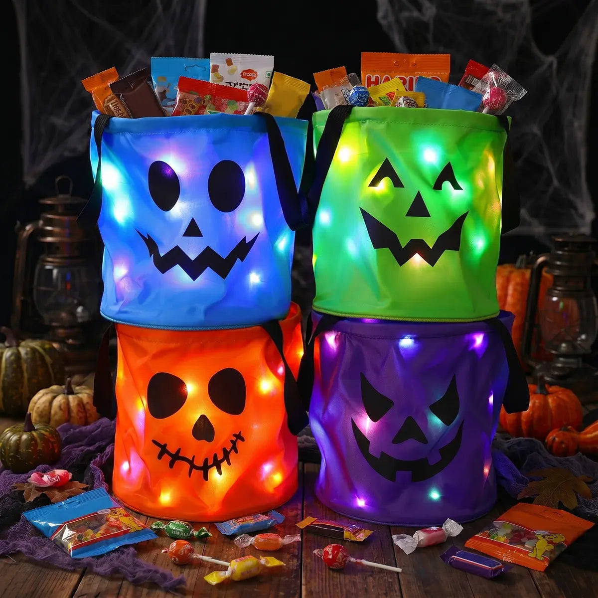 🎃 Halloween Candy Bucket with LED Lights Non Woven Gift Bags Trick or Treat Bags Pumpkin Candy Bags Reusable Tote Bags 👻