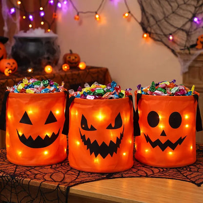 🎃 Halloween Candy Bucket with LED Lights Non Woven Gift Bags Trick or Treat Bags Pumpkin Candy Bags Reusable Tote Bags 👻